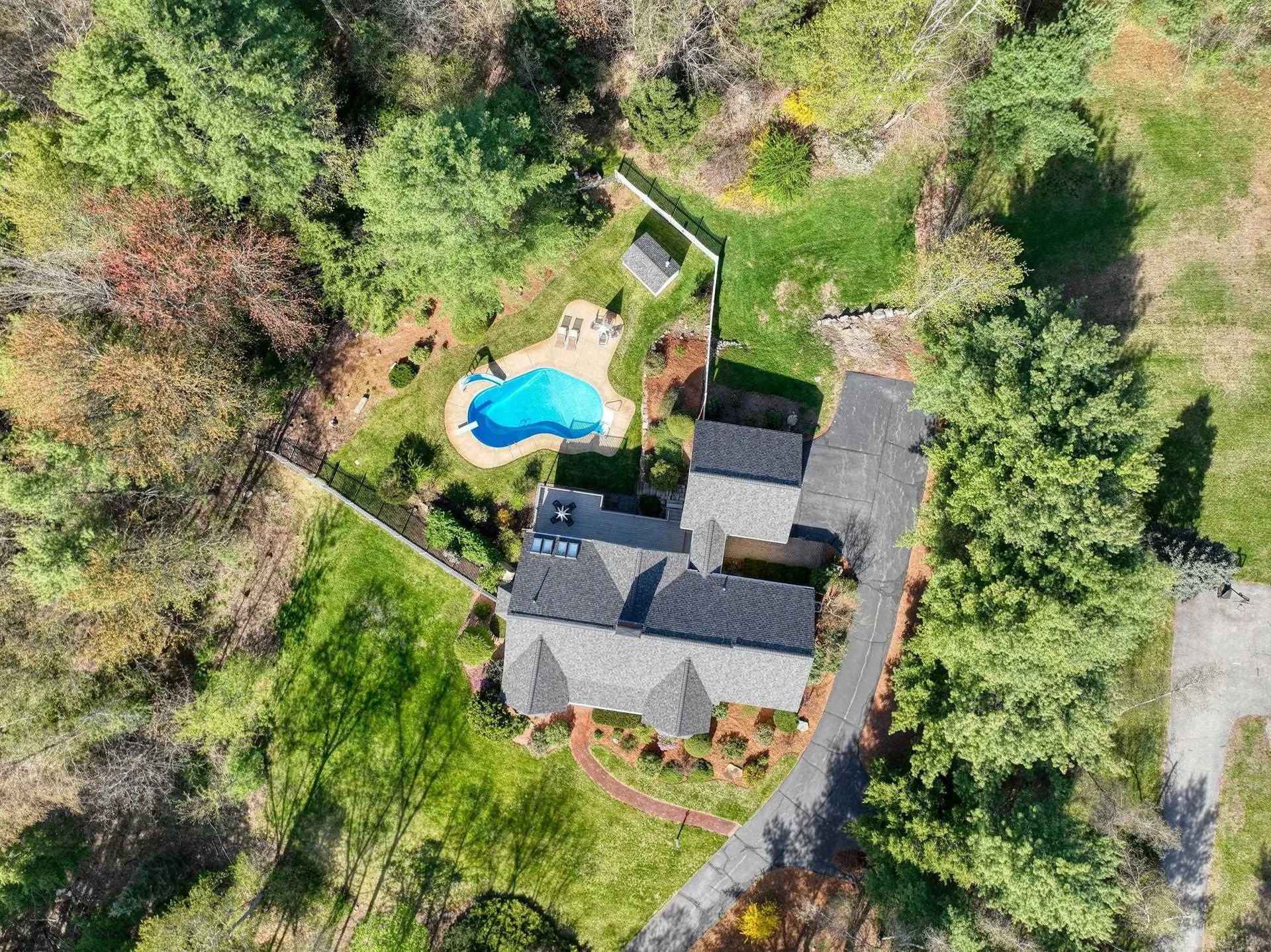 72 Mcallister Road Bedford NH 03110