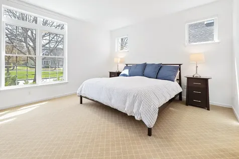28 Stonehurst Common Hanover NH 03755