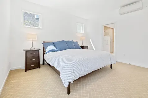 28 Stonehurst Common Hanover NH 03755