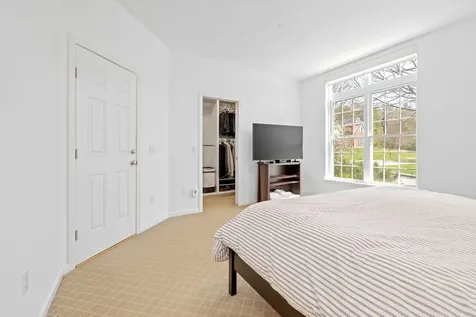 28 Stonehurst Common Hanover NH 03755