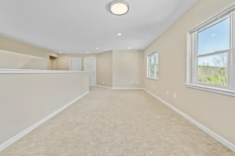 28 Stonehurst Common Hanover NH 03755