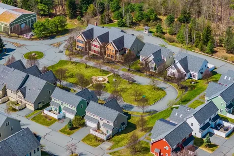 28 Stonehurst Common Hanover NH 03755