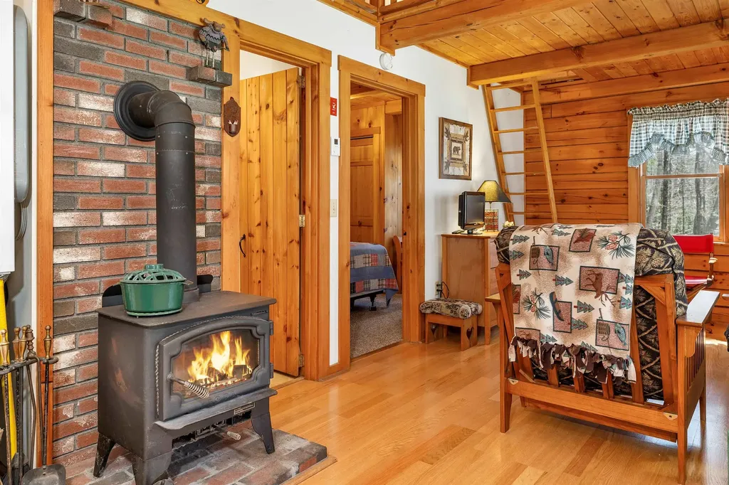 448 Sawyer Highway Warren NH 03279