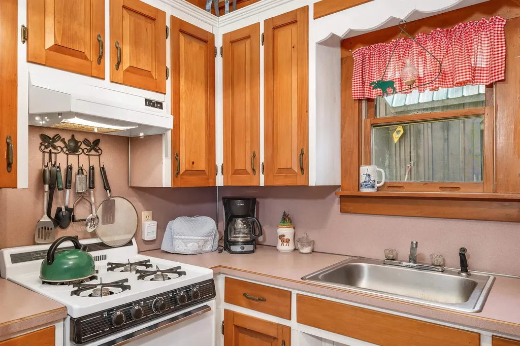 448 Sawyer Highway Warren NH 03279