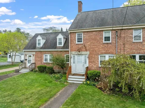 23-25 Cedar Street Newmarket NH 03857