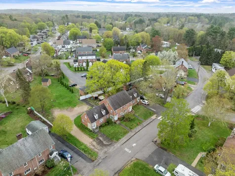 23-25 Cedar Street Newmarket NH 03857