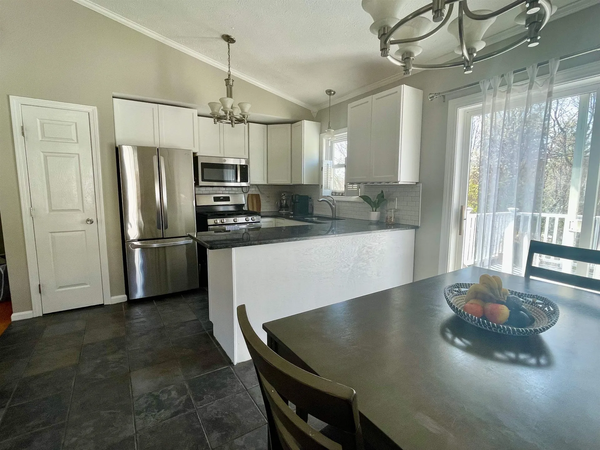 67 Gantry Street Manchester NH 03103