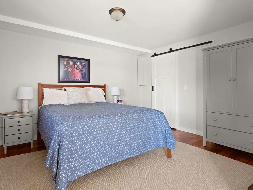 28 Idlewild Road South Hero VT 05486