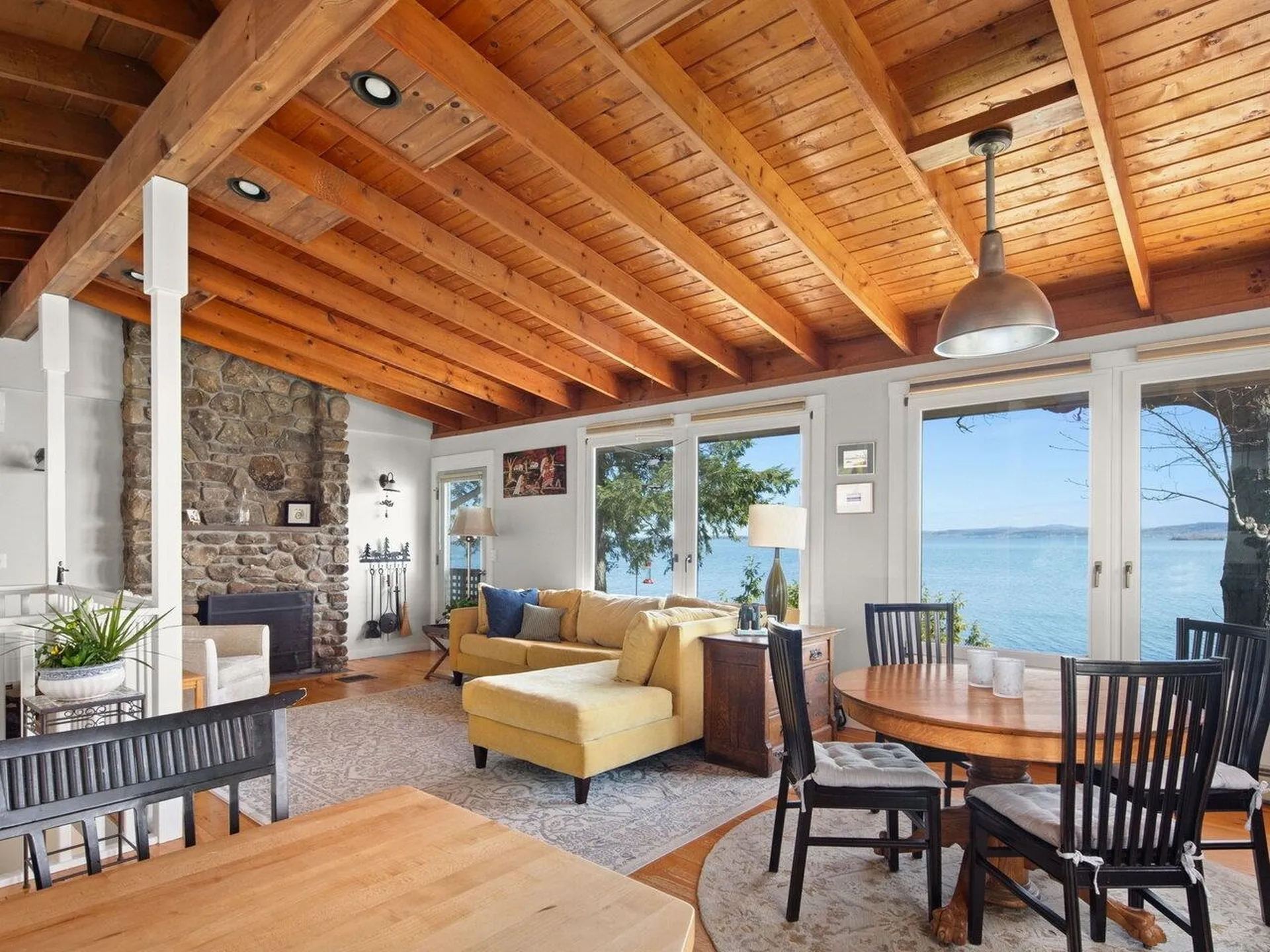 28 Idlewild Road South Hero VT 05486
