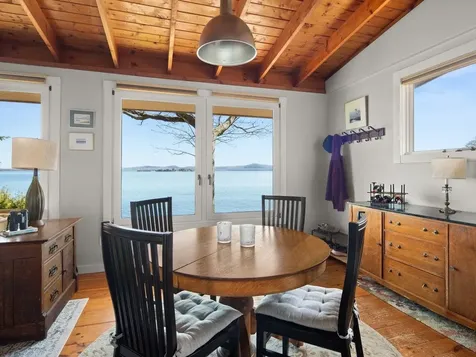 28 Idlewild Road South Hero VT 05486