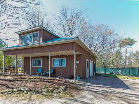 28 Idlewild Road South Hero VT 05486