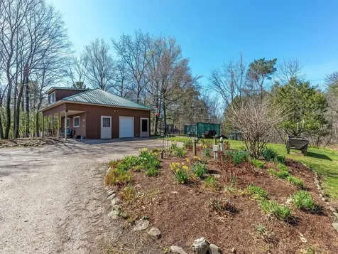 28 Idlewild Road South Hero VT 05486