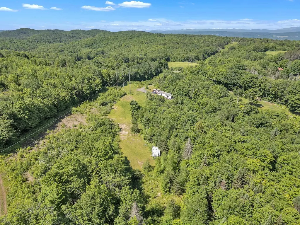 461 Sugarhouse Road Williamstown VT 05679