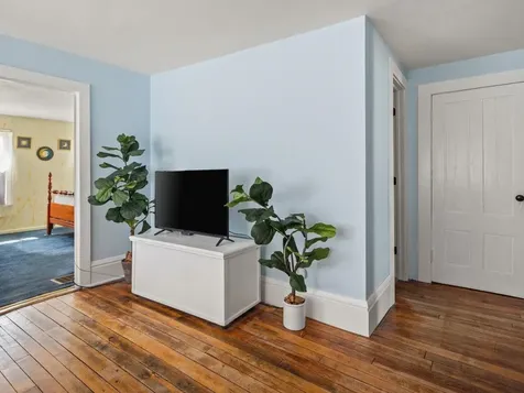 244 North Street Burlington VT 05401