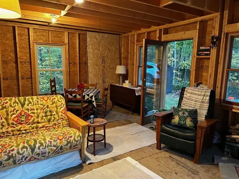 2305 West Hill Road Roxbury VT 05669