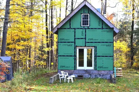2305 West Hill Road Roxbury VT 05669
