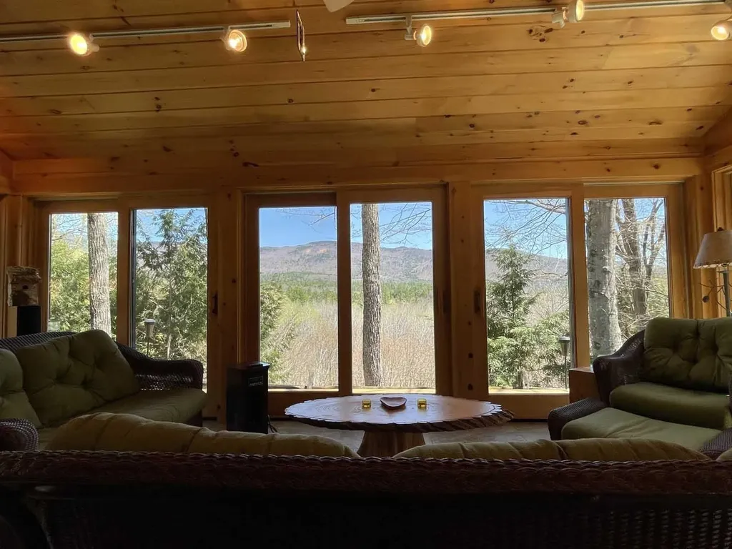 20 Lookaway Lane Wentworth NH 03282