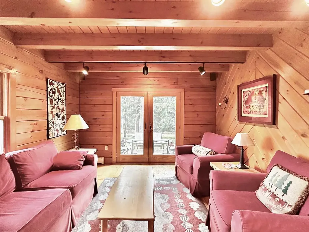 20 Lookaway Lane Wentworth NH 03282