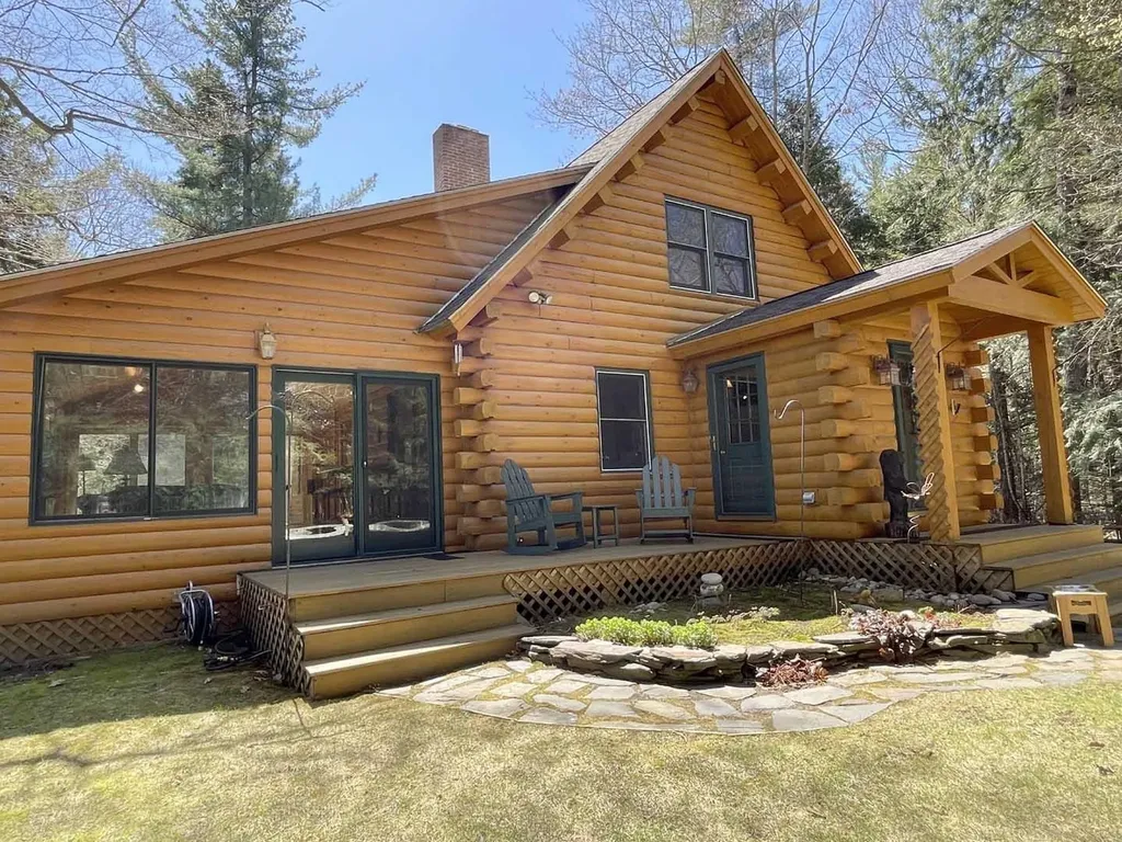 20 Lookaway Lane Wentworth NH 03282