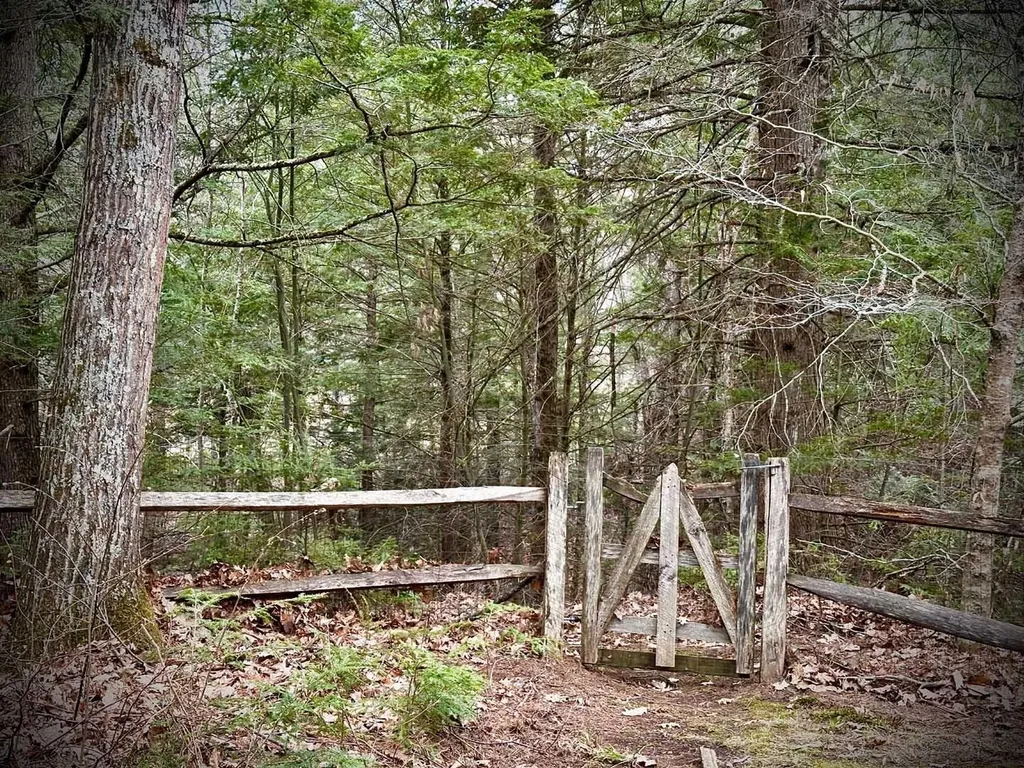 20 Lookaway Lane Wentworth NH 03282