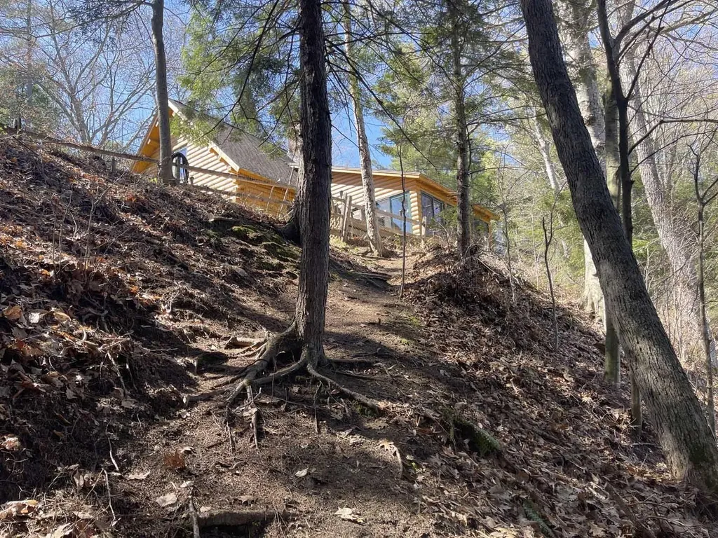 20 Lookaway Lane Wentworth NH 03282