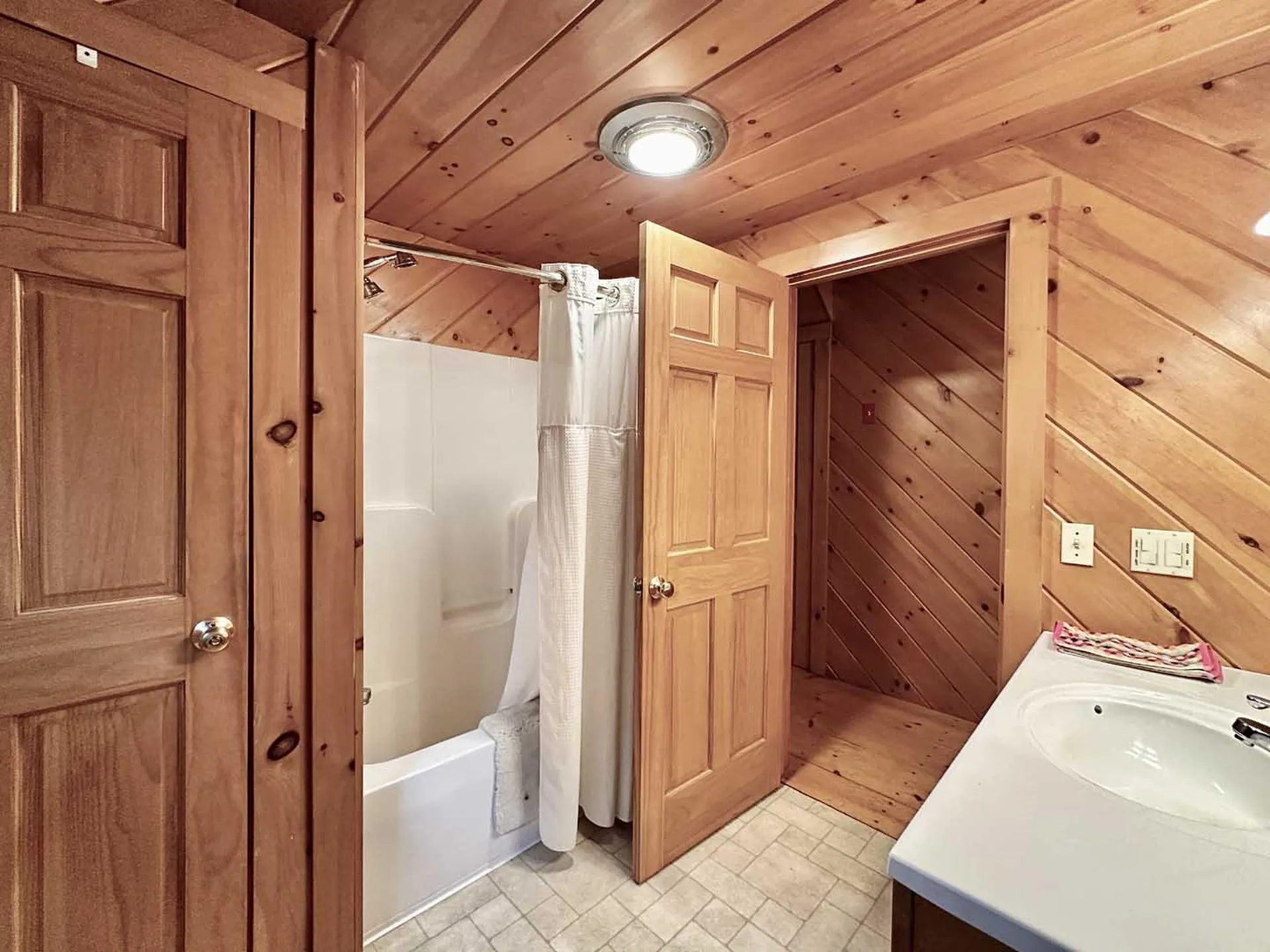 20 Lookaway Lane Wentworth NH 03282