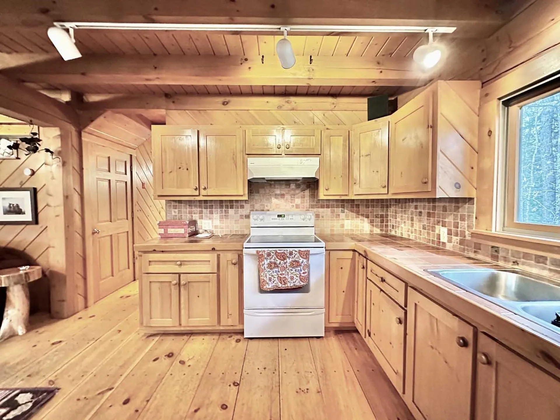 20 Lookaway Lane Wentworth NH 03282