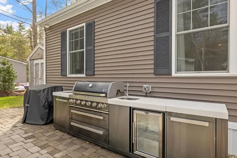 4 Barvel Whang Road Tuftonboro NH 03816