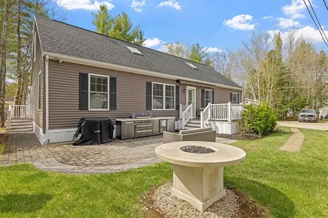 4 Barvel Whang Road Tuftonboro NH 03816