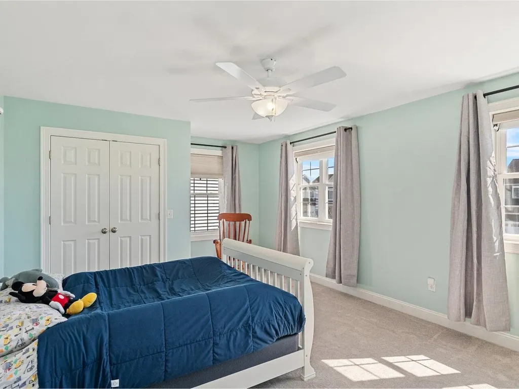 228 Sommerfield Avenue South Burlington VT 05403