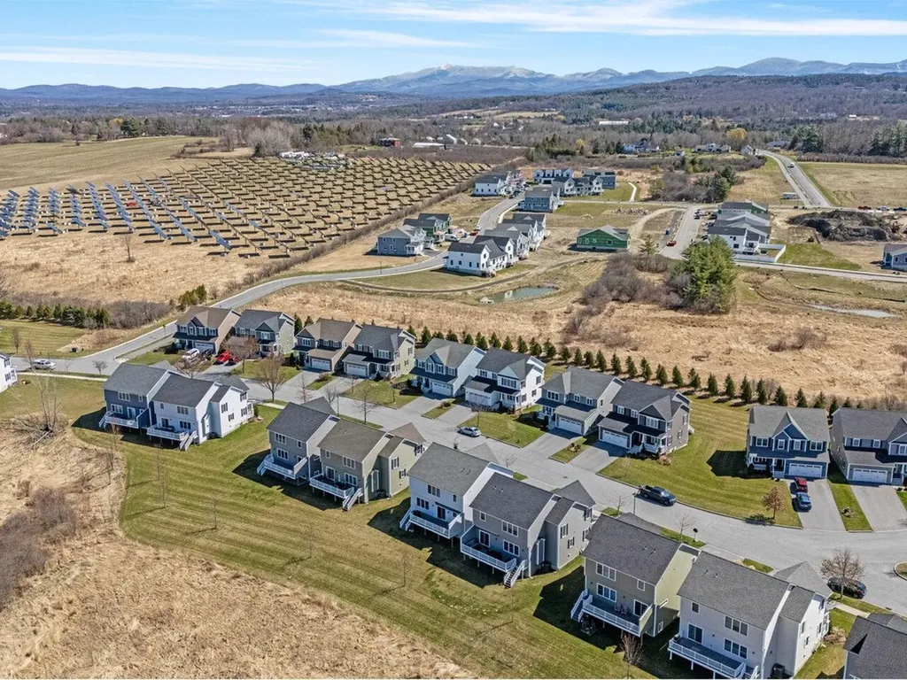 228 Sommerfield Avenue South Burlington VT 05403