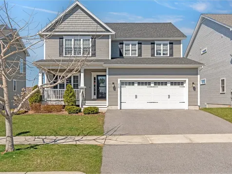 228 Sommerfield Avenue South Burlington VT 05403