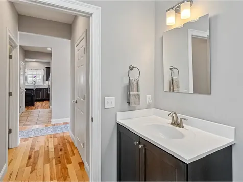 228 Sommerfield Avenue South Burlington VT 05403