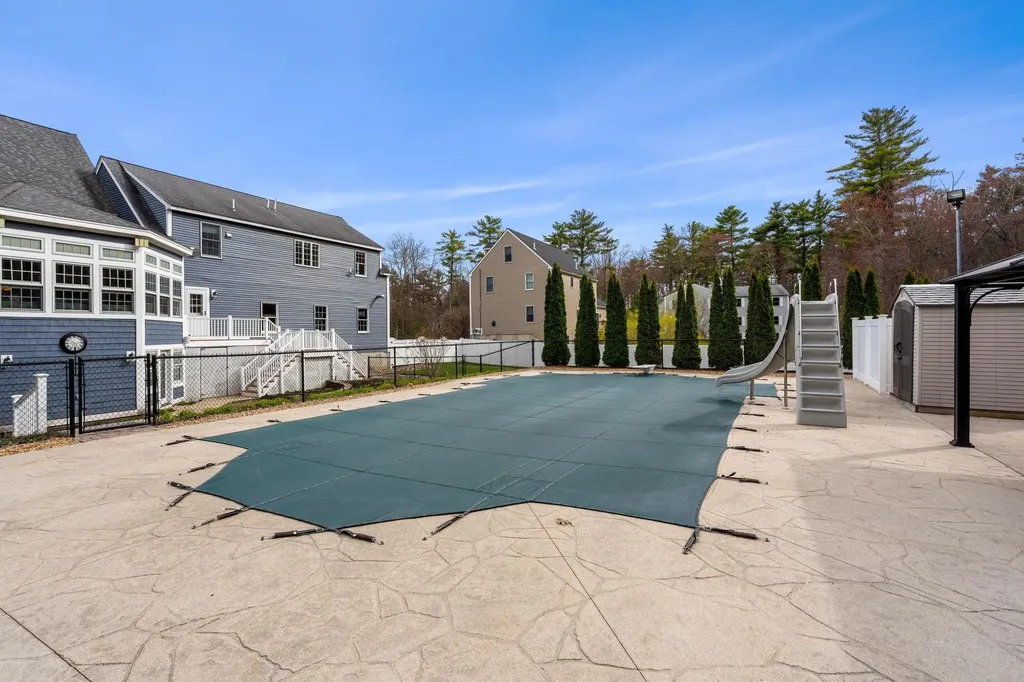 8 Palis Drive Salisbury MA 01952