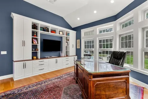 8 Palis Drive Salisbury MA 01952