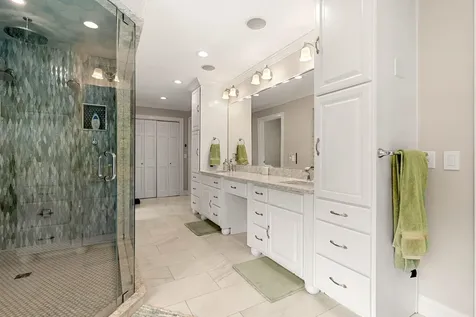 8 Palis Drive Salisbury MA 01952