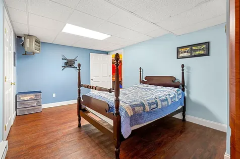 8 Palis Drive Salisbury MA 01952