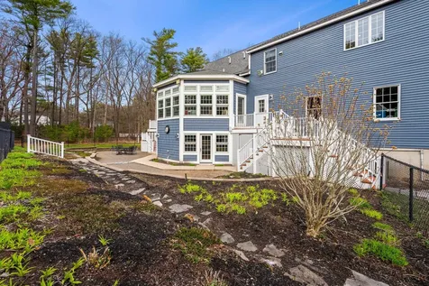 8 Palis Drive Salisbury MA 01952