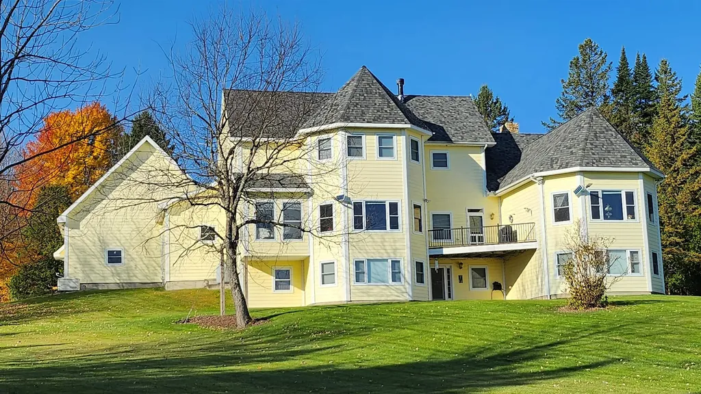 4647 Lake Road Newport Town VT 05857