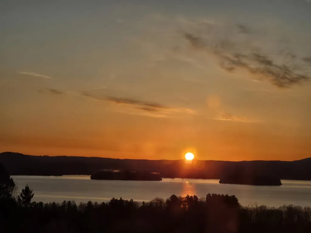 4647 Lake Road Newport Town VT 05857