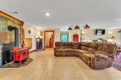 4647 Lake Road Newport Town VT 05857