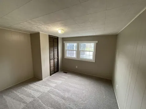 24 Ray Street Gorham NH 03581