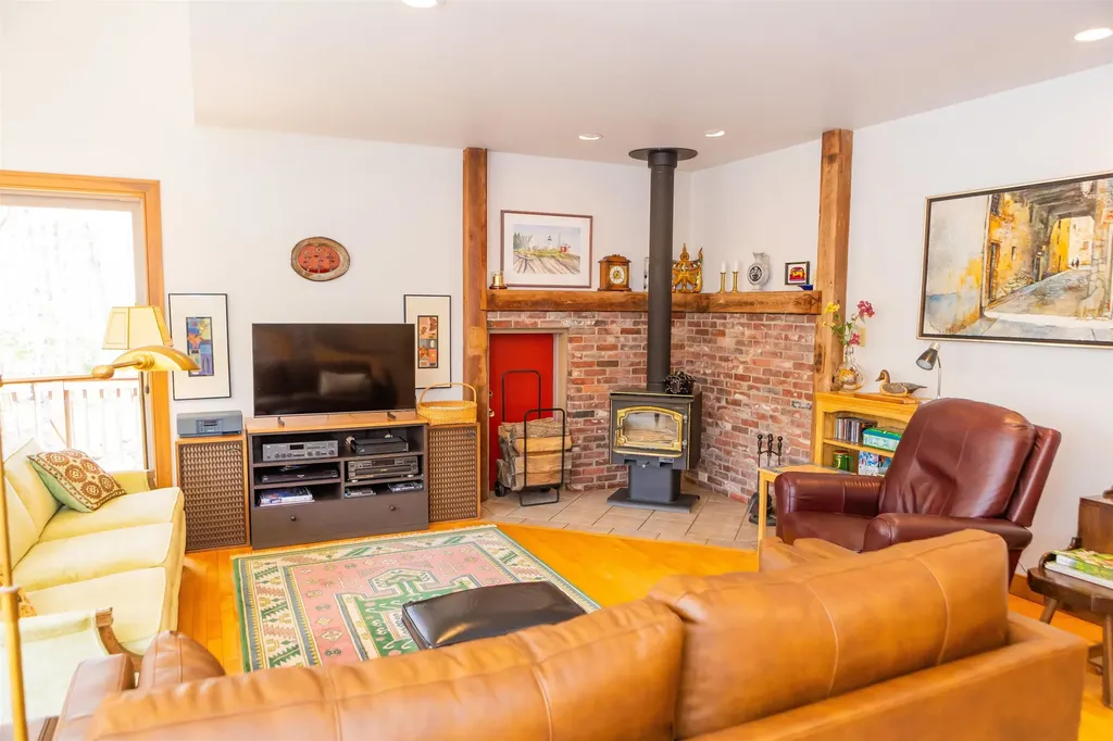 2110 Summer Street Bristol NH 03222