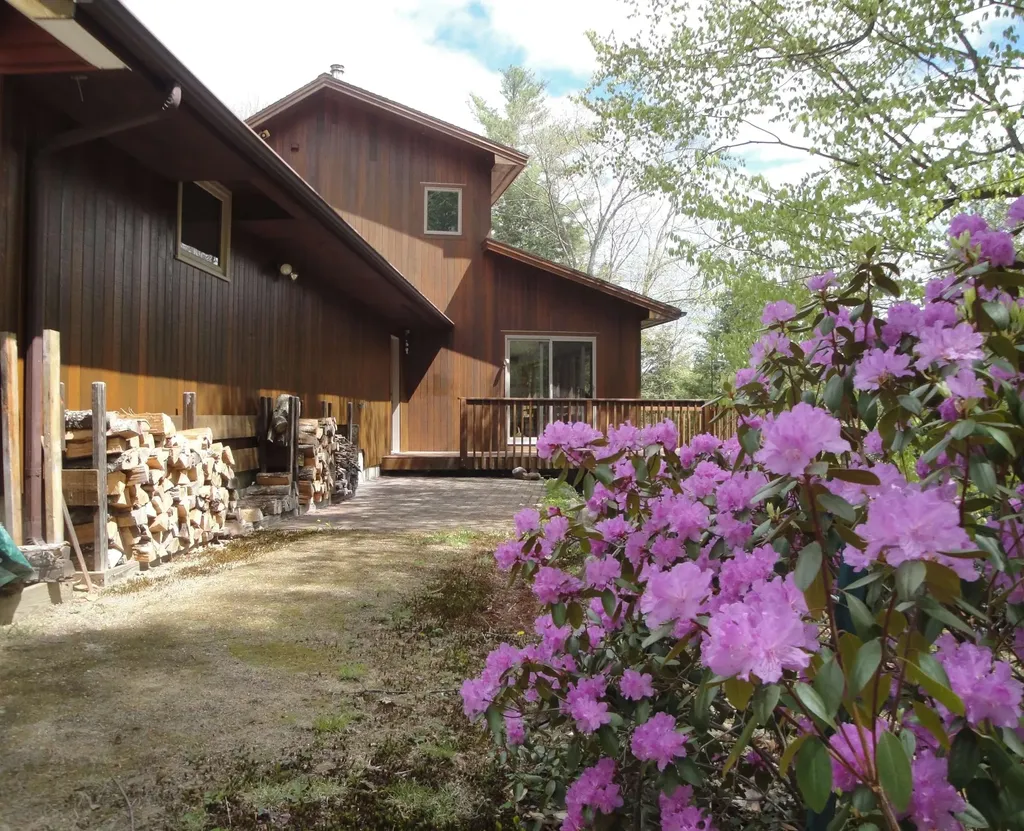 2110 Summer Street Bristol NH 03222