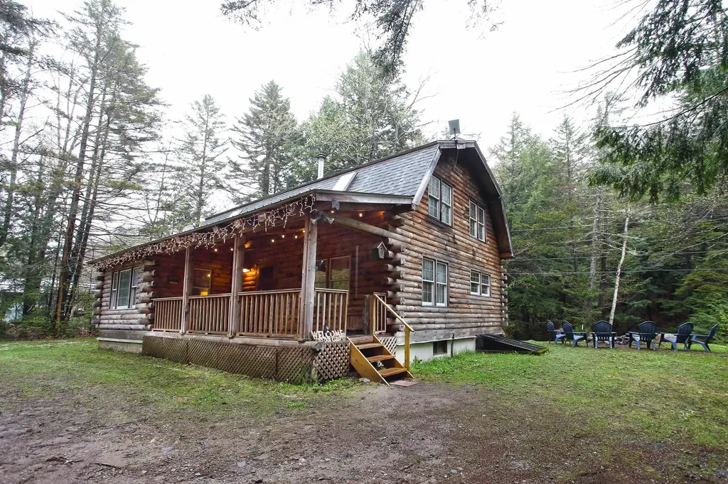 886 Brook Road Halifax VT 05358