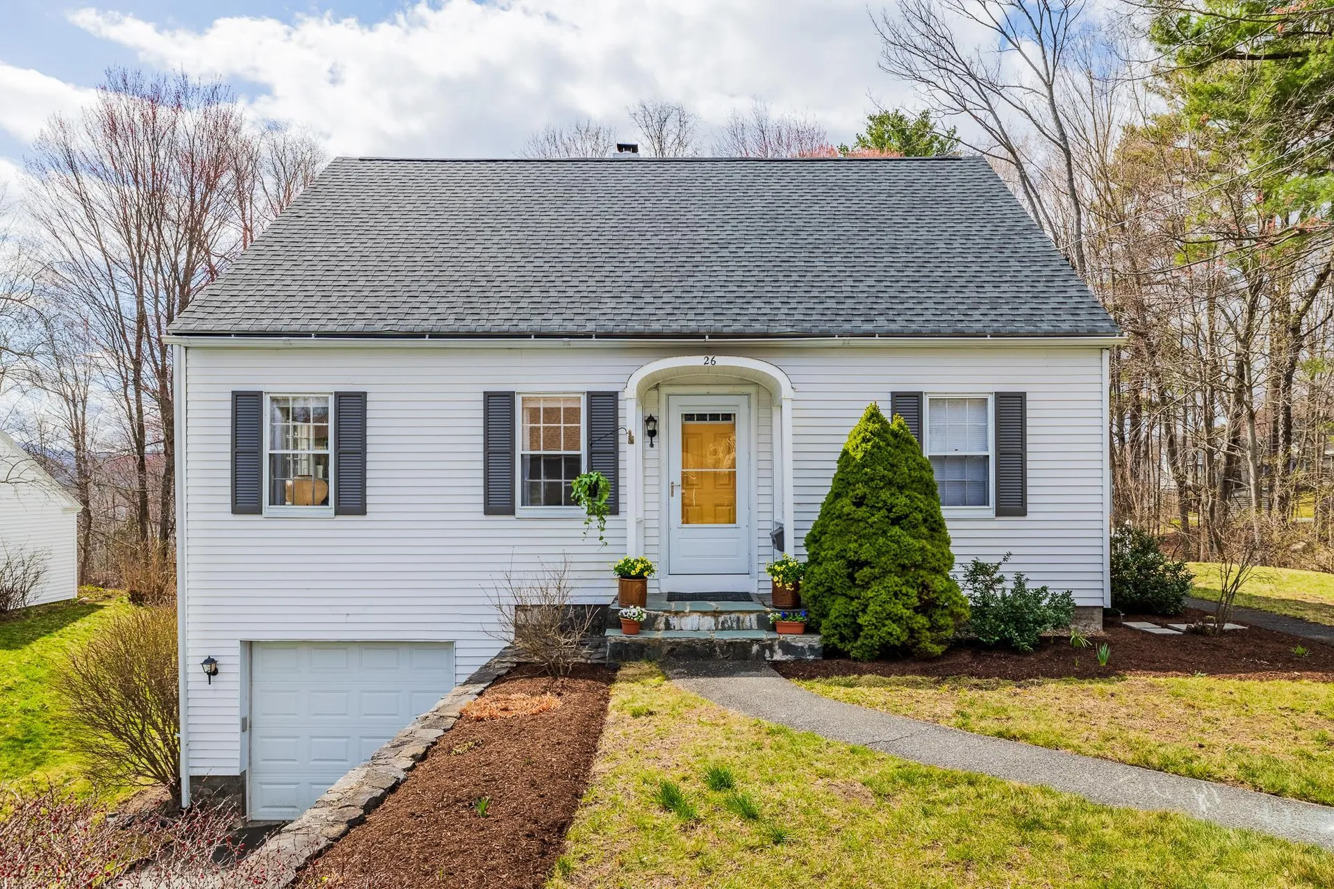 26 Hough Street Lebanon NH 03766