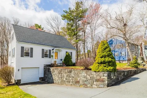 26 Hough Street Lebanon NH 03766