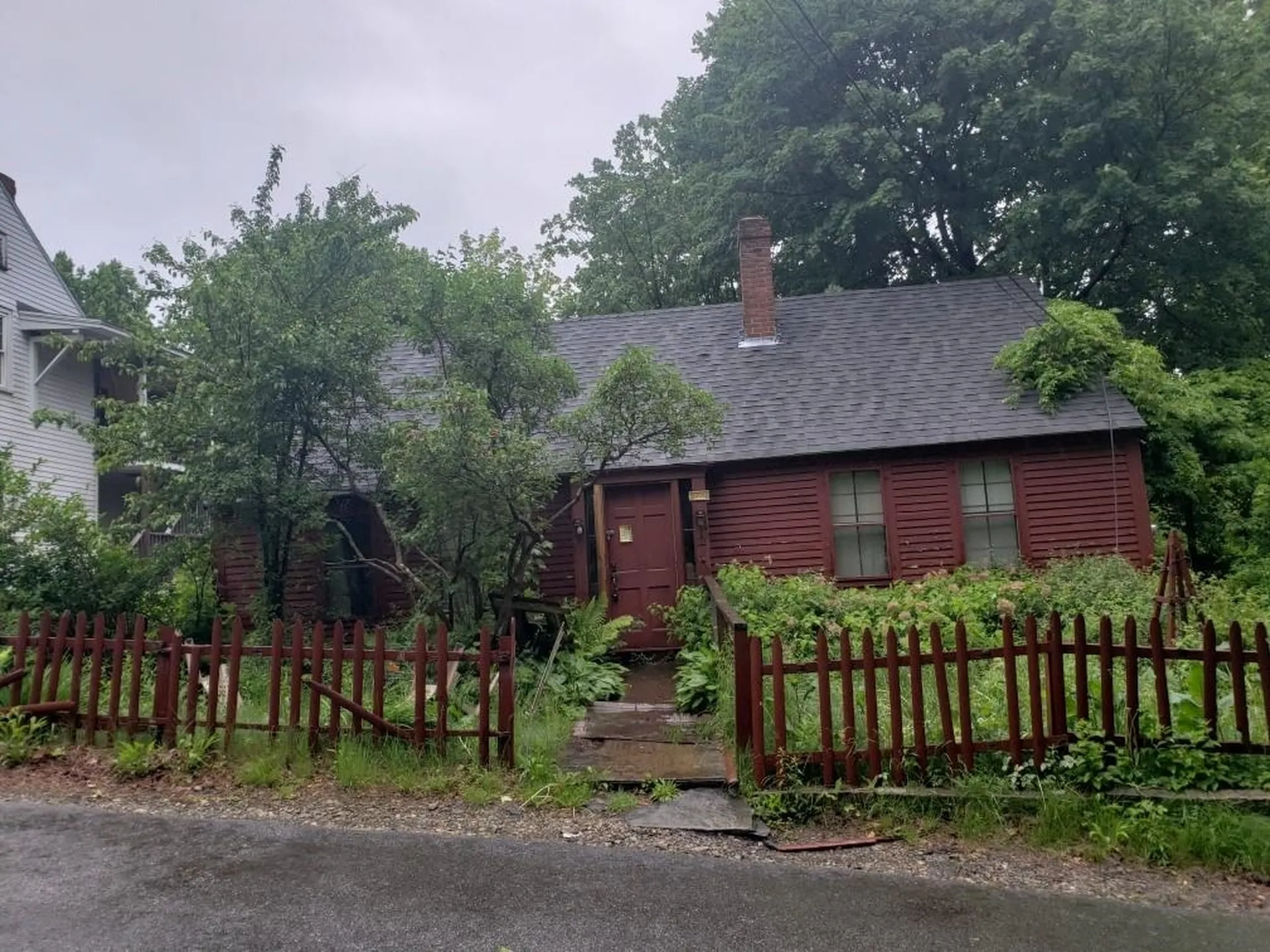 12 Academy Road New Ipswich NH 03071