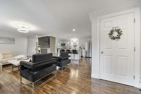 12 Franconia Drive Nashua NH 03063