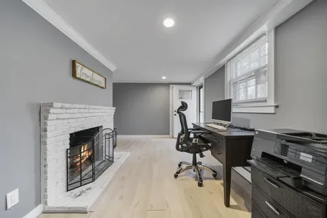 12 Franconia Drive Nashua NH 03063